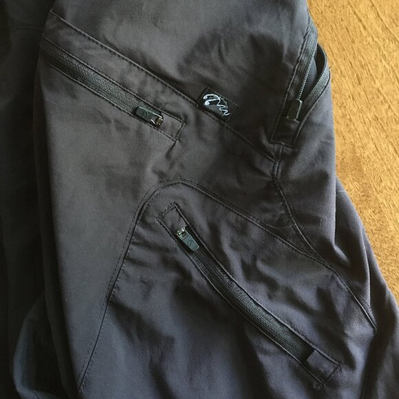 Zoic cycling shorts S - Picture 11 of 13